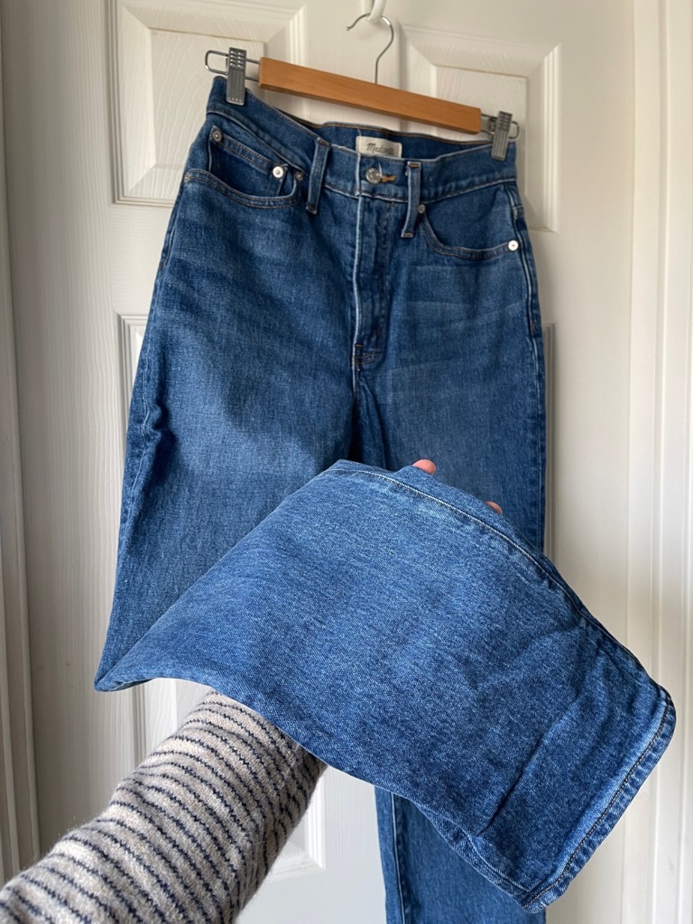 Madewell Perfect Vintage Straight Jeans - Picture 4 of 8